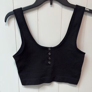 Colsie Black Textured Tank Top scoop neck crop style stretchy L